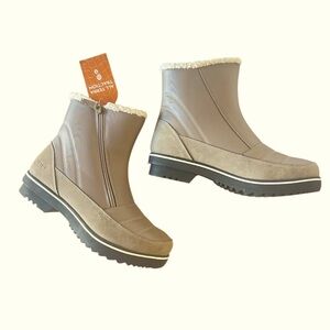 NWT JBU Women's Tan Winter Boots Size 8.5